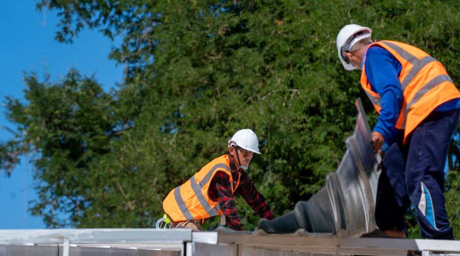 Professional gutter cleaning in Pennock, MN